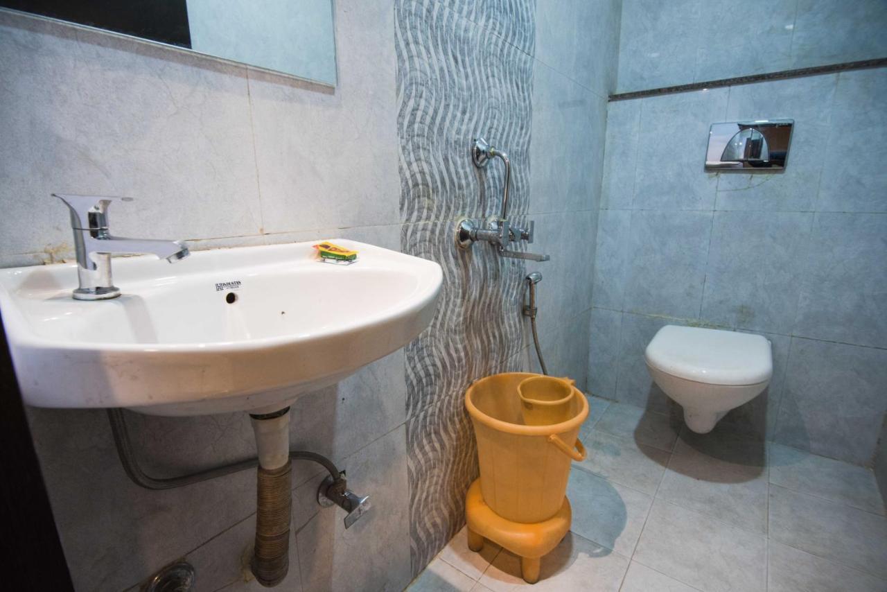 Hotel Mayur Palace Бопал Екстериор снимка